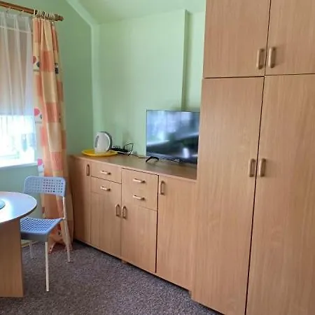 Dom Zulawski بيت ضيافة كرينيتا مورسكا